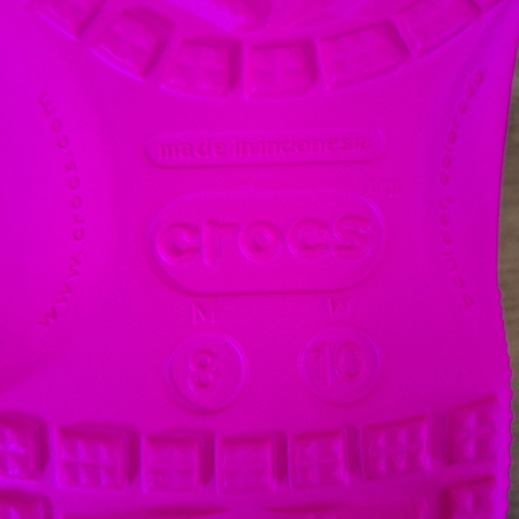 New! Crocs Classic Clogs Pink Crush Colour Size 10 Womens 8 Mens EU 41/42 Unisex - Picture 11 of 13